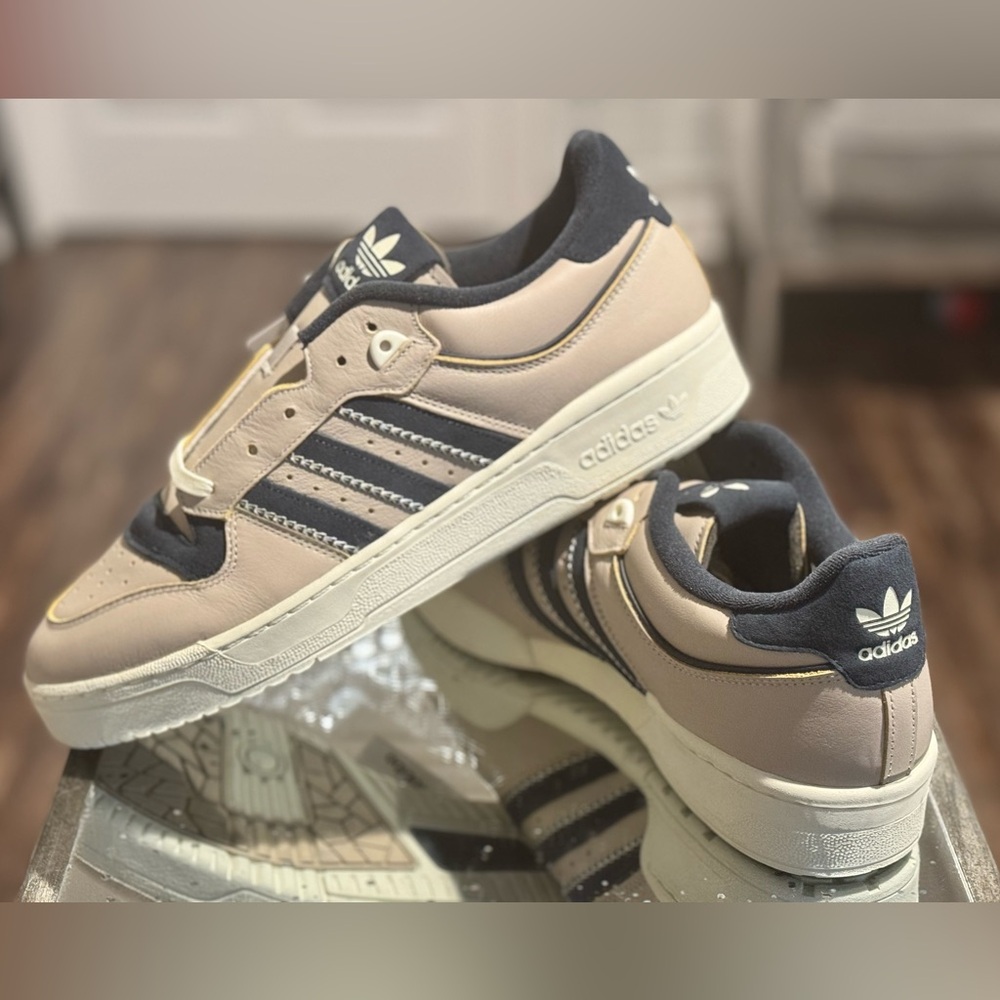 Adidas Rivalry Low